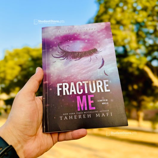 Fracture Me by Tahereh Mafi