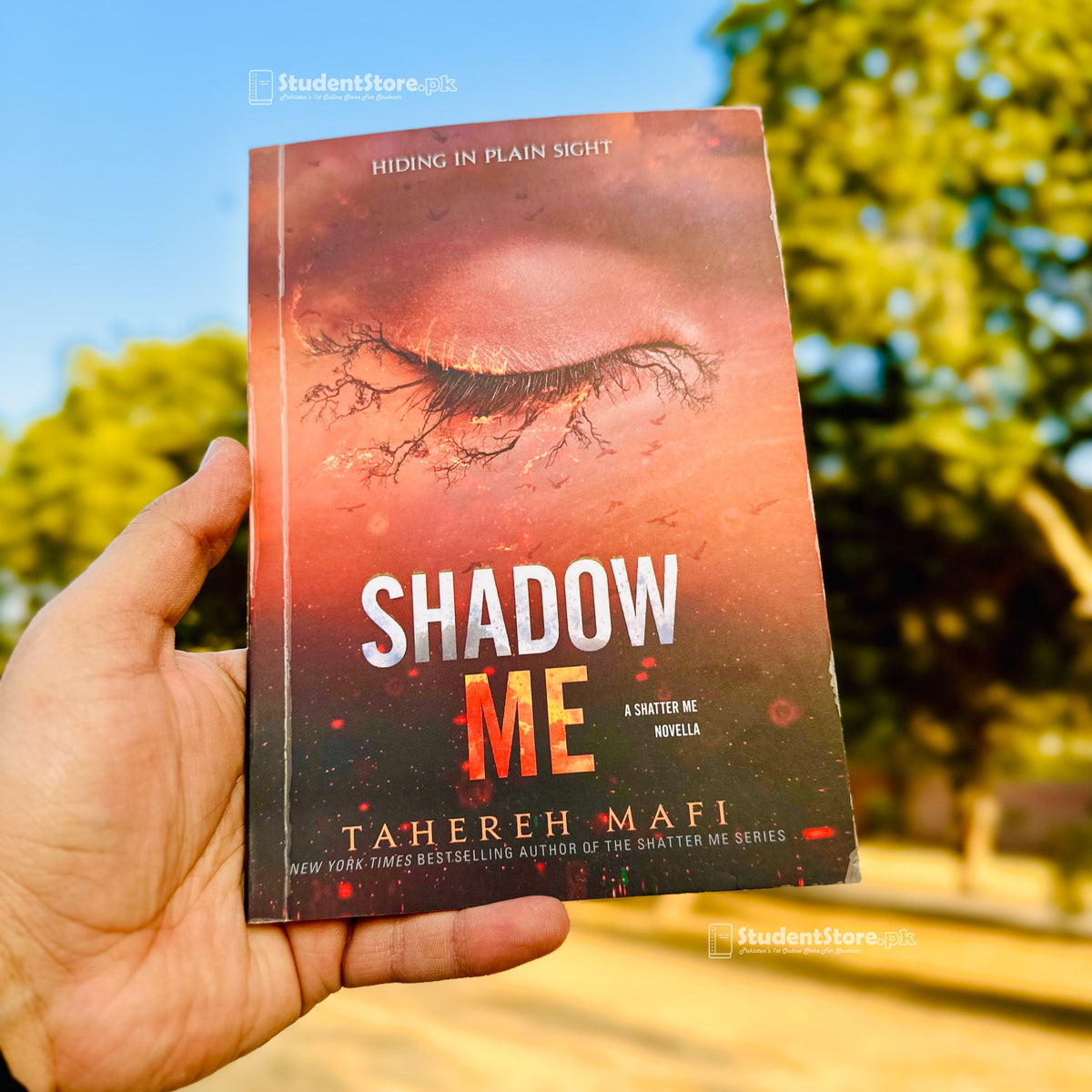 Shadow Me by Tahereh Mafi – StudentStore.pk
