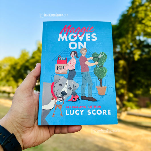 Maggie Moves On by Lucy Score